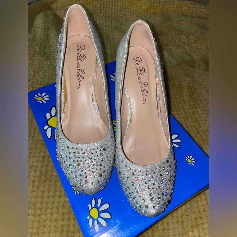 Women’s Sliver Rhinestone Heels - Picture 5 of 5